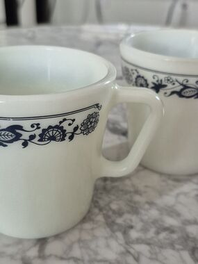 Vintage Pyrex Milk Glass Mugs - Pair